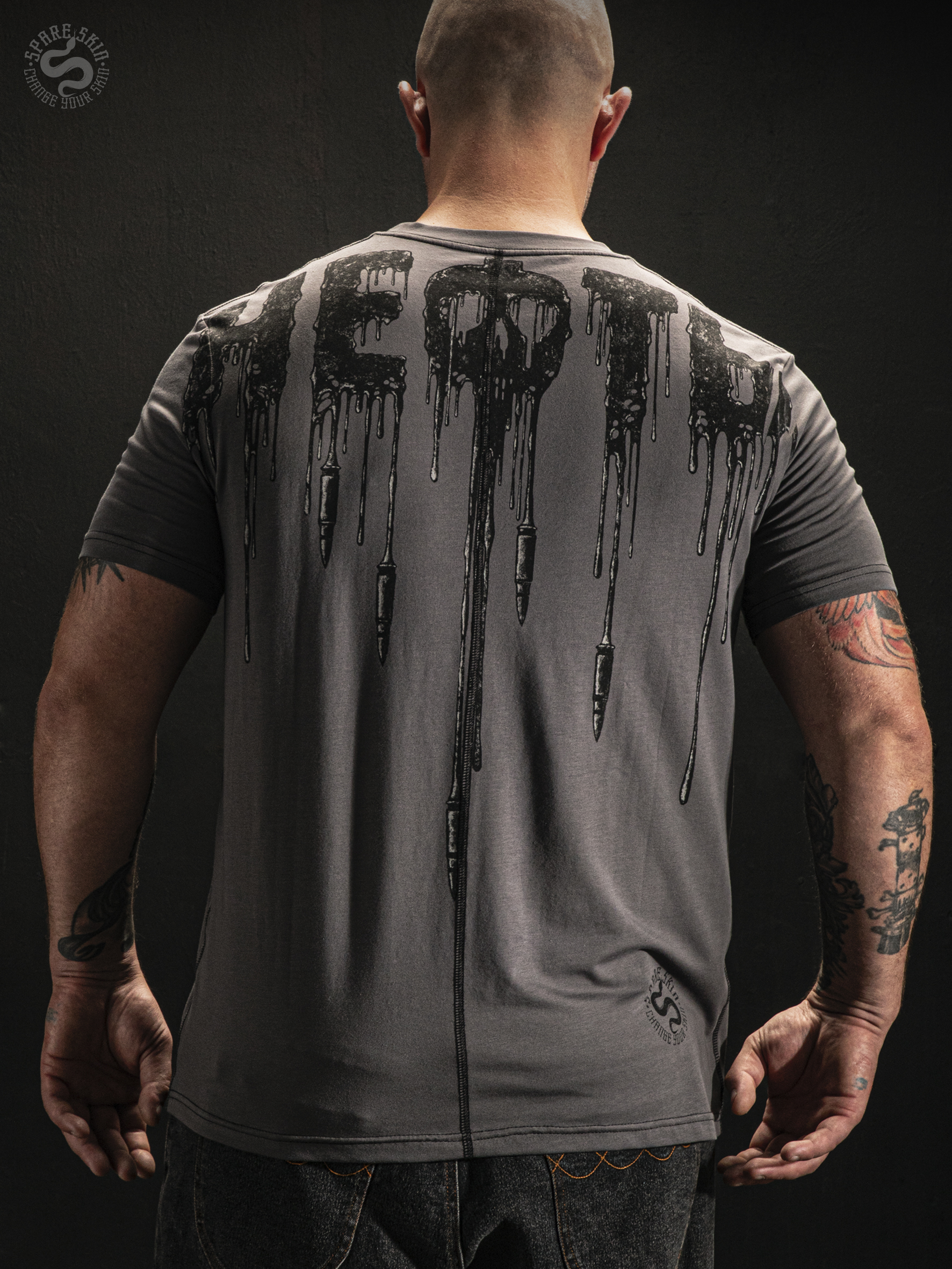 ФутболкииполобольшихразмеровмужскиеSpareSkin